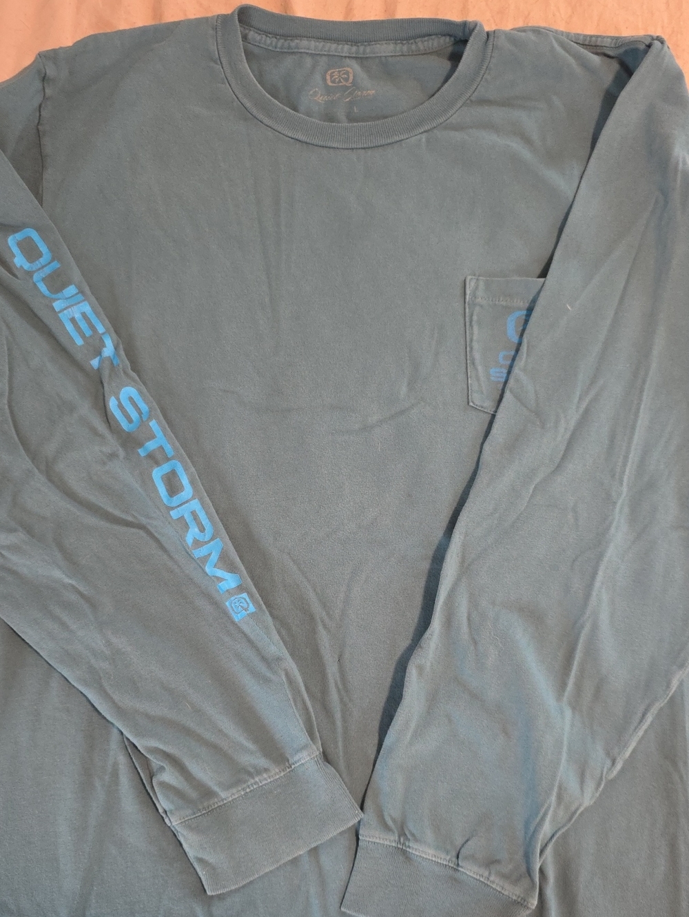 Quiet Storm Men’s Long Sleeve Pocket Tee - Slate Blue
